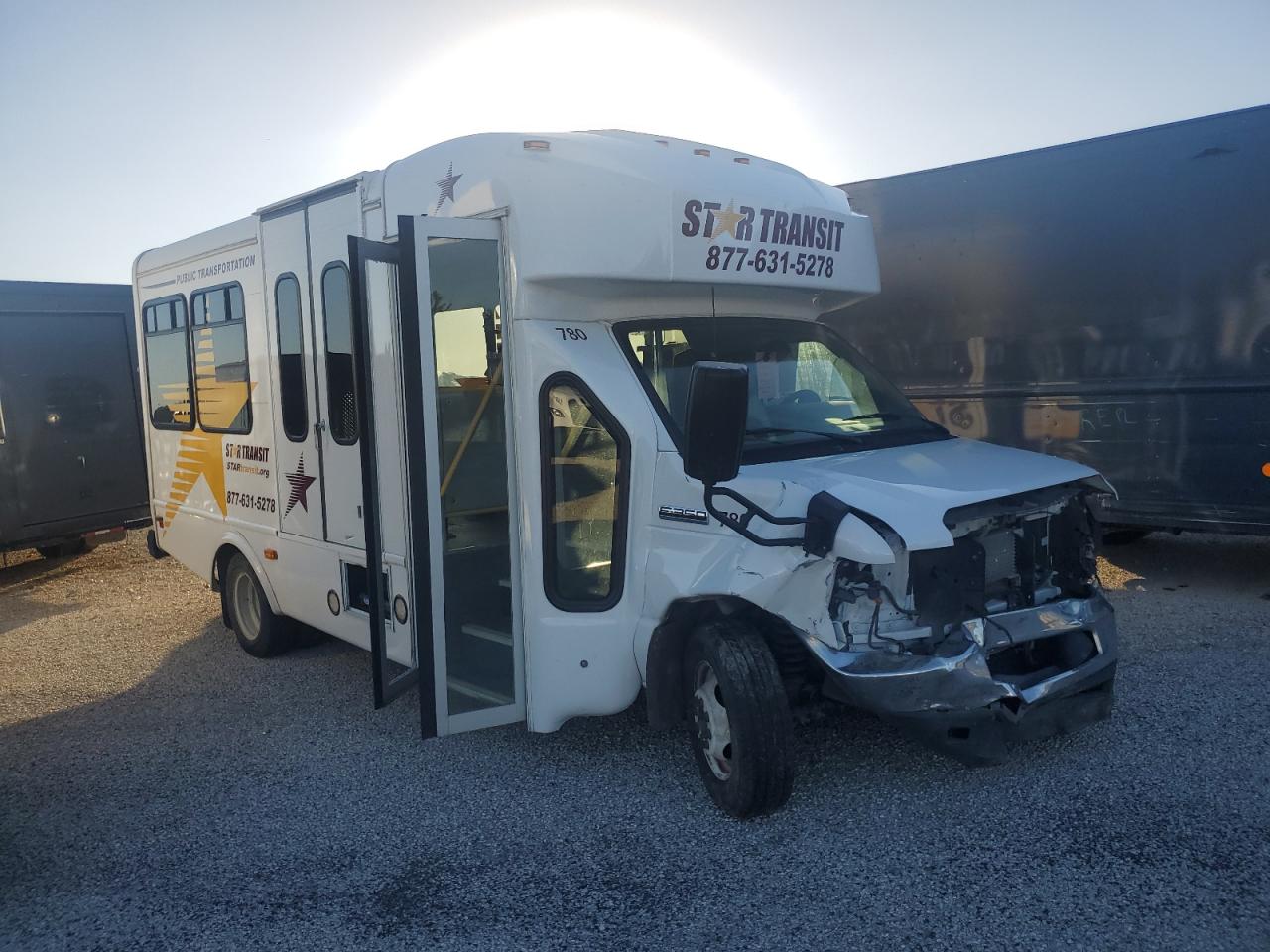 Lot #3042101202 2023 FORD ECONOLINE