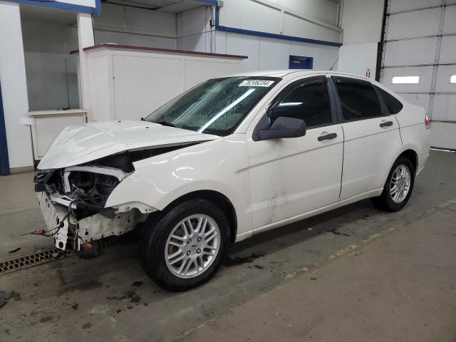 FORD FOCUS SE 2010 white  gas 1FAHP3FN1AW270944 photo #1