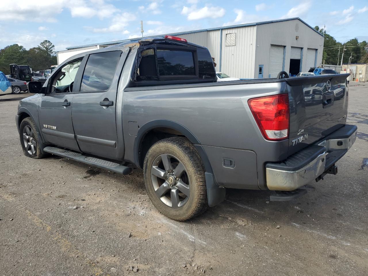 Lot #3021041224 2015 NISSAN TITAN S