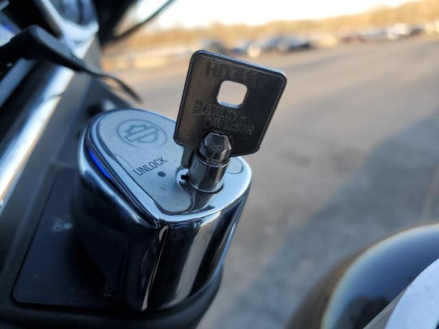 2007 HARLEY-DAVIDSON FLHTCUI 1HD1FC4137Y671681