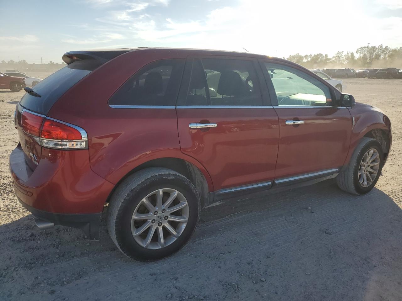 Lot #3003882512 2014 LINCOLN MKX