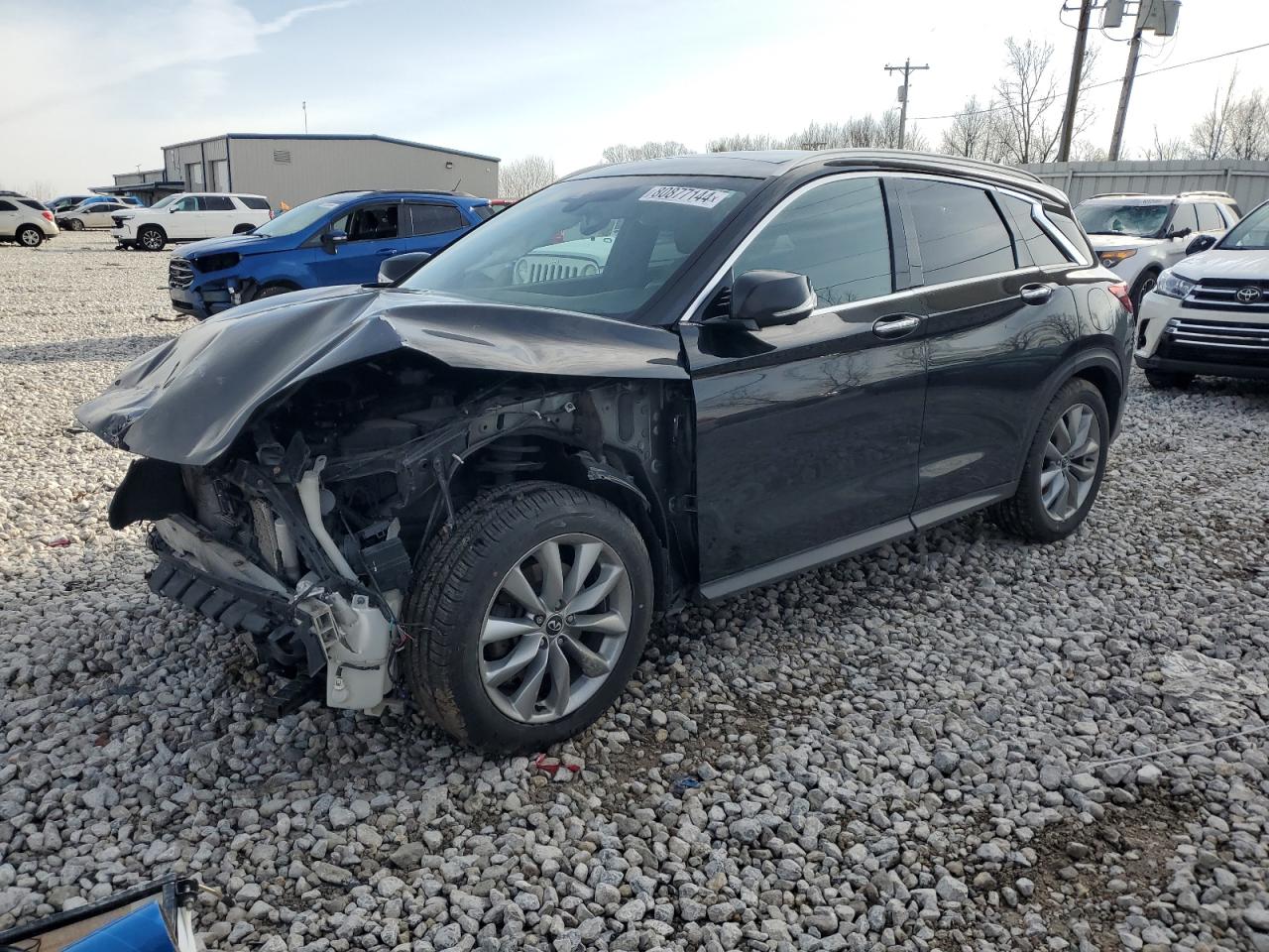  Salvage INFINITI Qx