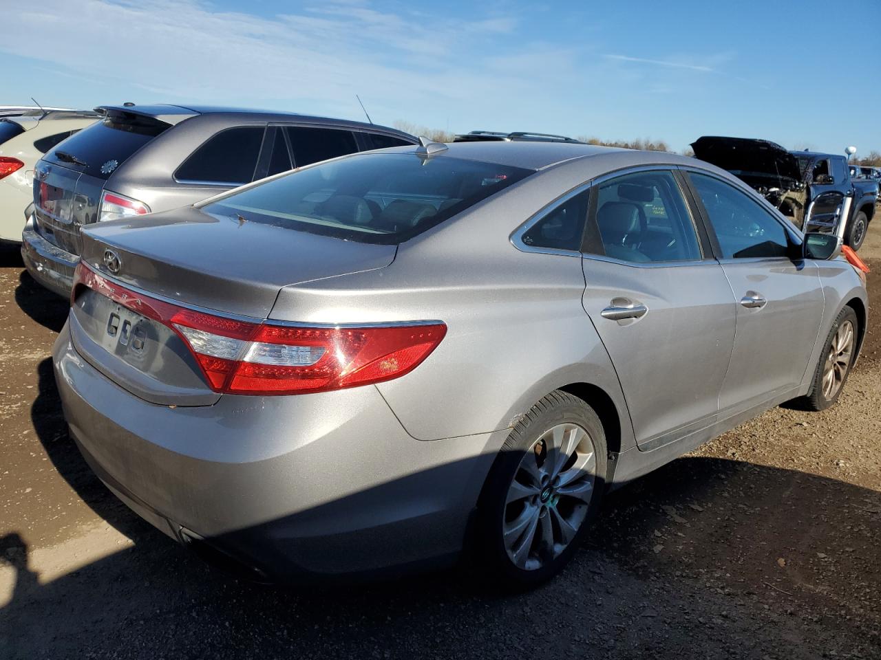 Lot #2990816314 2012 HYUNDAI AZERA GLS