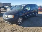 CHRYSLER TOWN & COU photo