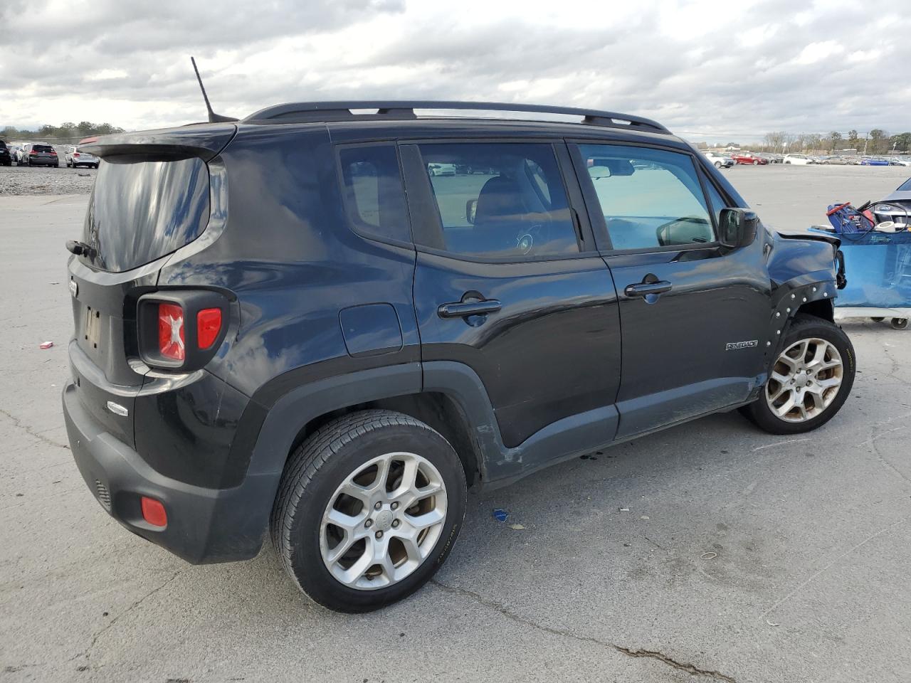 Lot #3024196803 2018 JEEP RENEGADE L