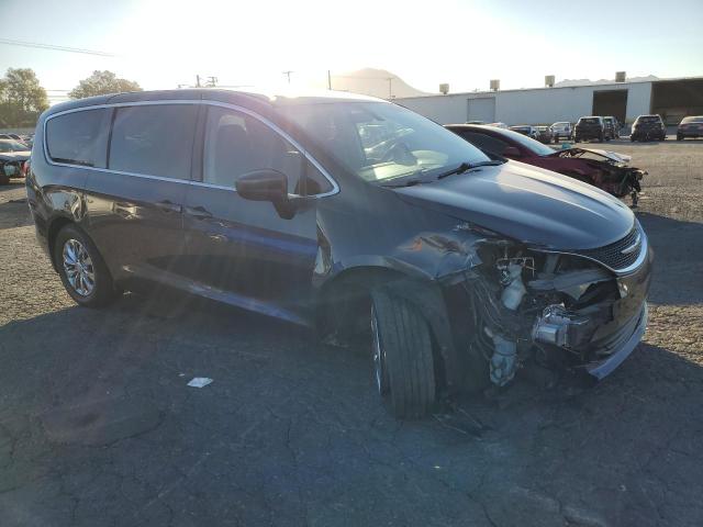 VIN 2C4RC1CG4JR126690 2018 CHRYSLER PACIFICA no.4