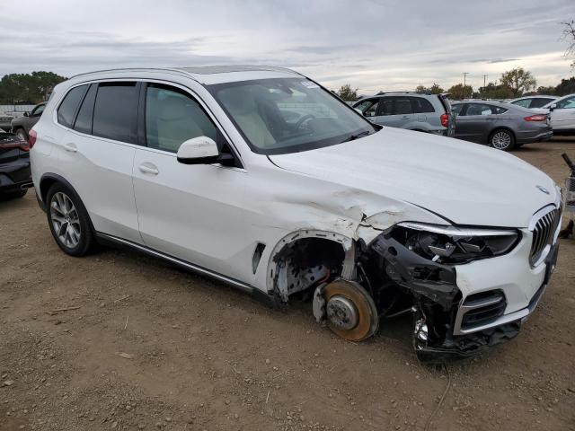 VIN 5UXCR6C53KLL36982 2019 BMW X5 no.4