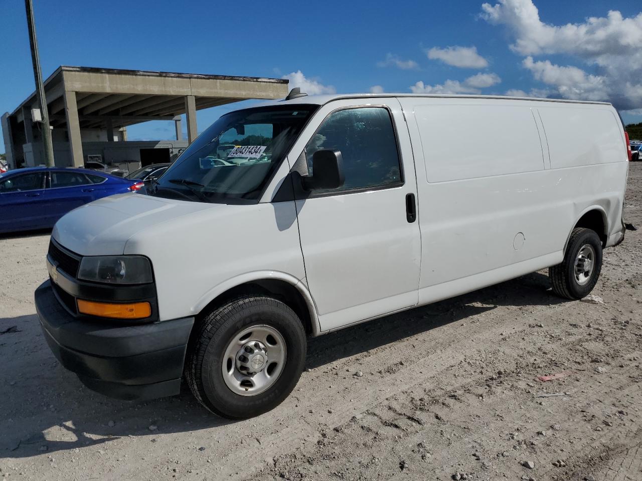 Lot #3028547928 2018 CHEVROLET EXPRESS G2