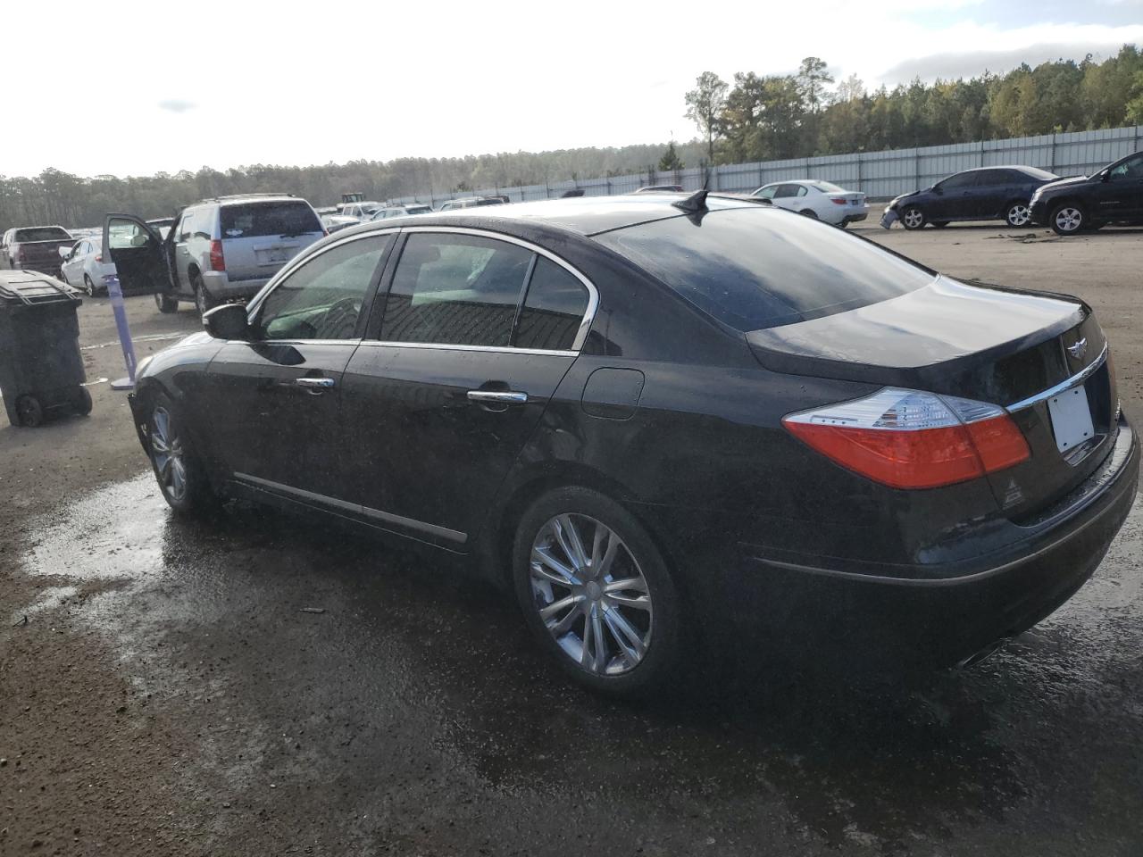 Lot #2974624498 2011 HYUNDAI GENESIS 4.