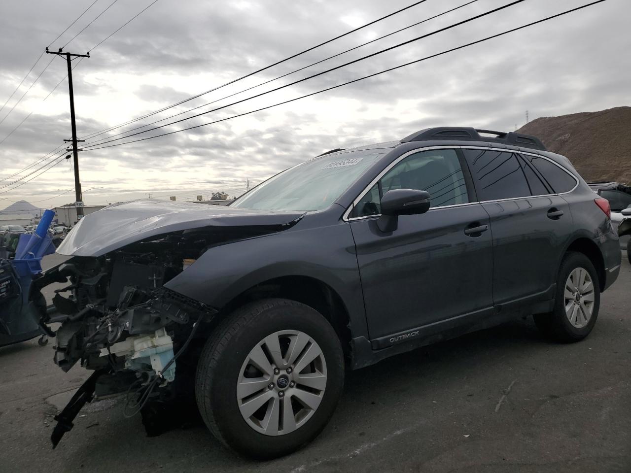  Salvage Subaru Outback