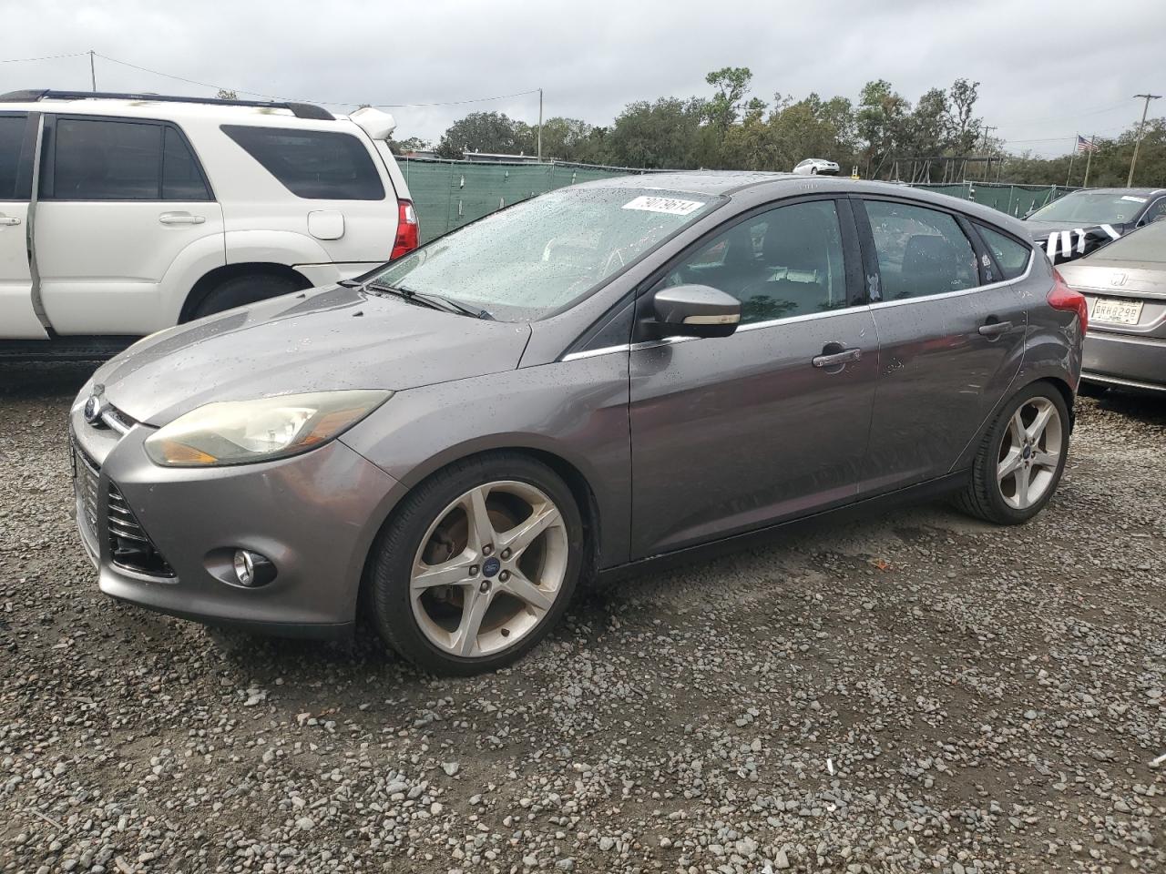 FORD FOCUS TITANIUM