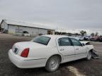 LINCOLN TOWN CAR E photo