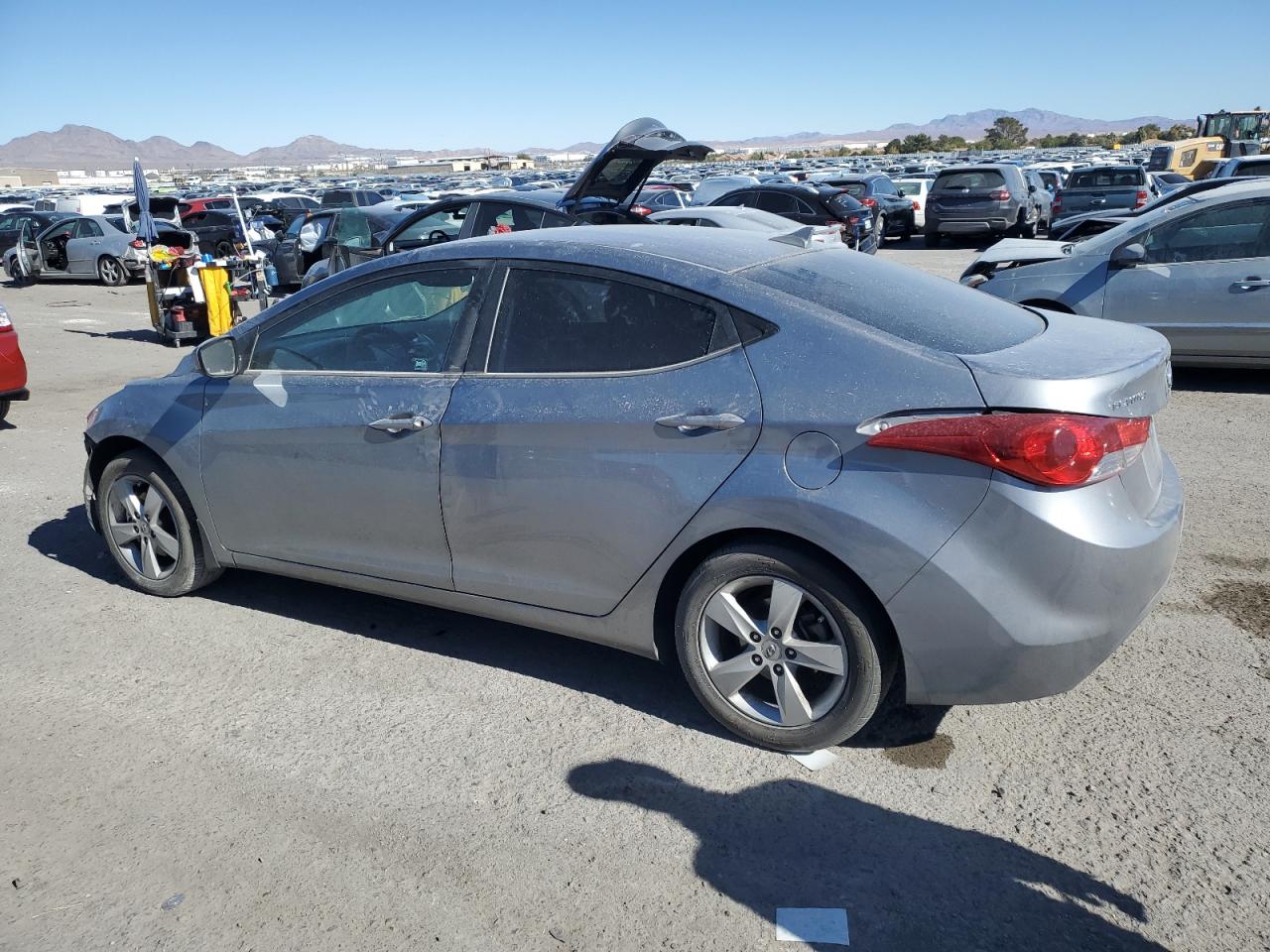 Lot #2996591557 2013 HYUNDAI ELANTRA GL