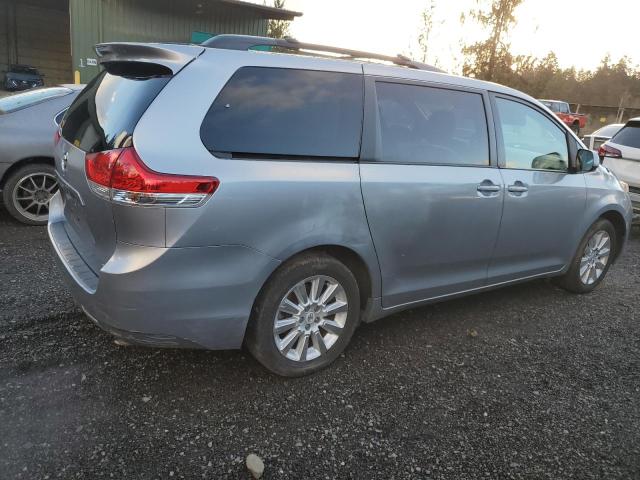 TOYOTA SIENNA XLE 2012 silver  gas 5TDDK3DC4CS034784 photo #4