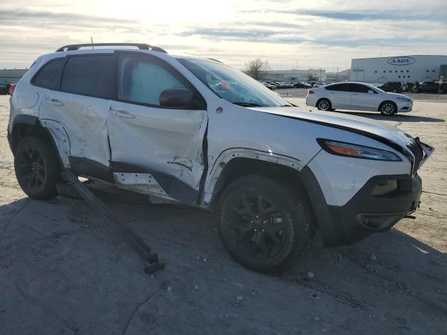 VIN 1C4PJMBX5JD503207 2018 JEEP CHEROKEE no.4