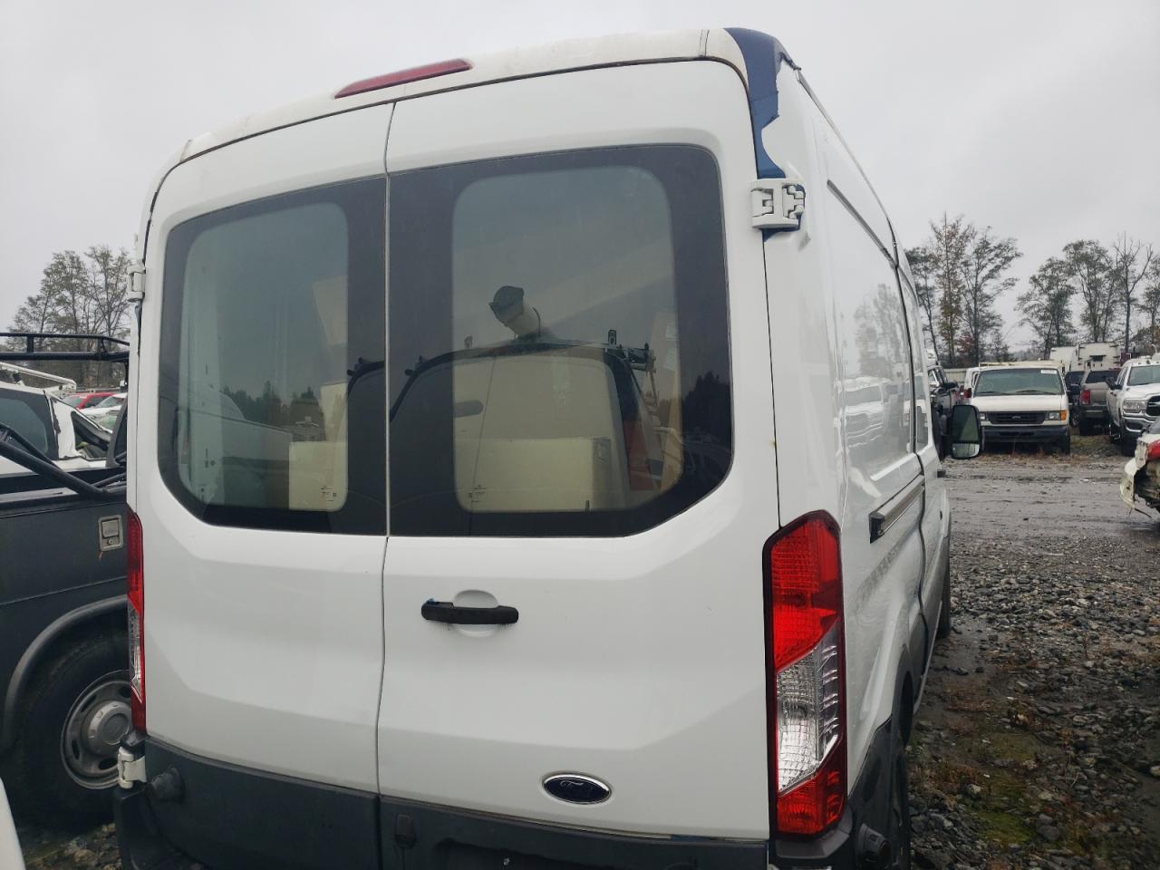 Lot #2979436585 2017 FORD TRANSIT T-