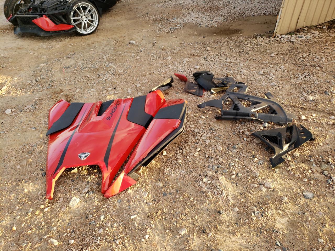 Lot #3034297079 2022 POLARIS SLINGSHOT