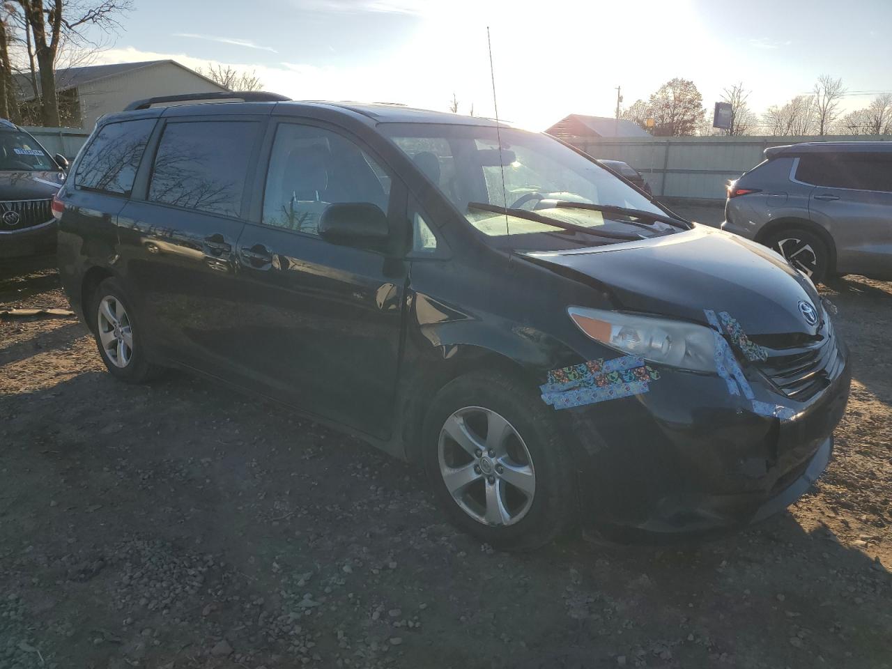 Lot #3052290691 2013 TOYOTA SIENNA LE