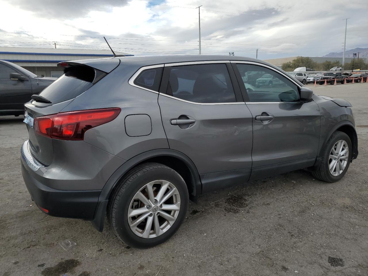 Lot #3027040767 2017 NISSAN ROGUE SPOR