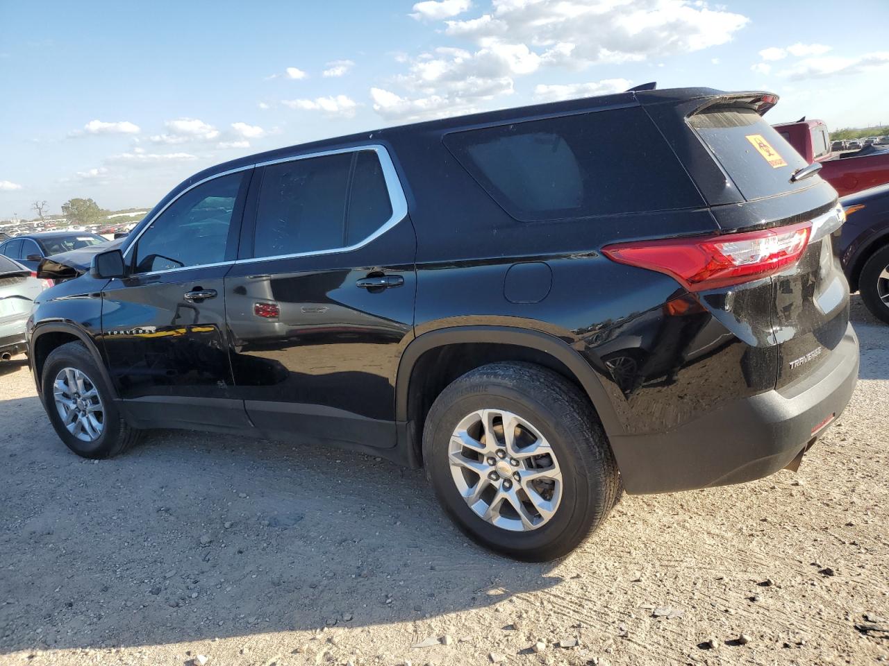 Lot #2991662084 2021 CHEVROLET TRAVERSE L