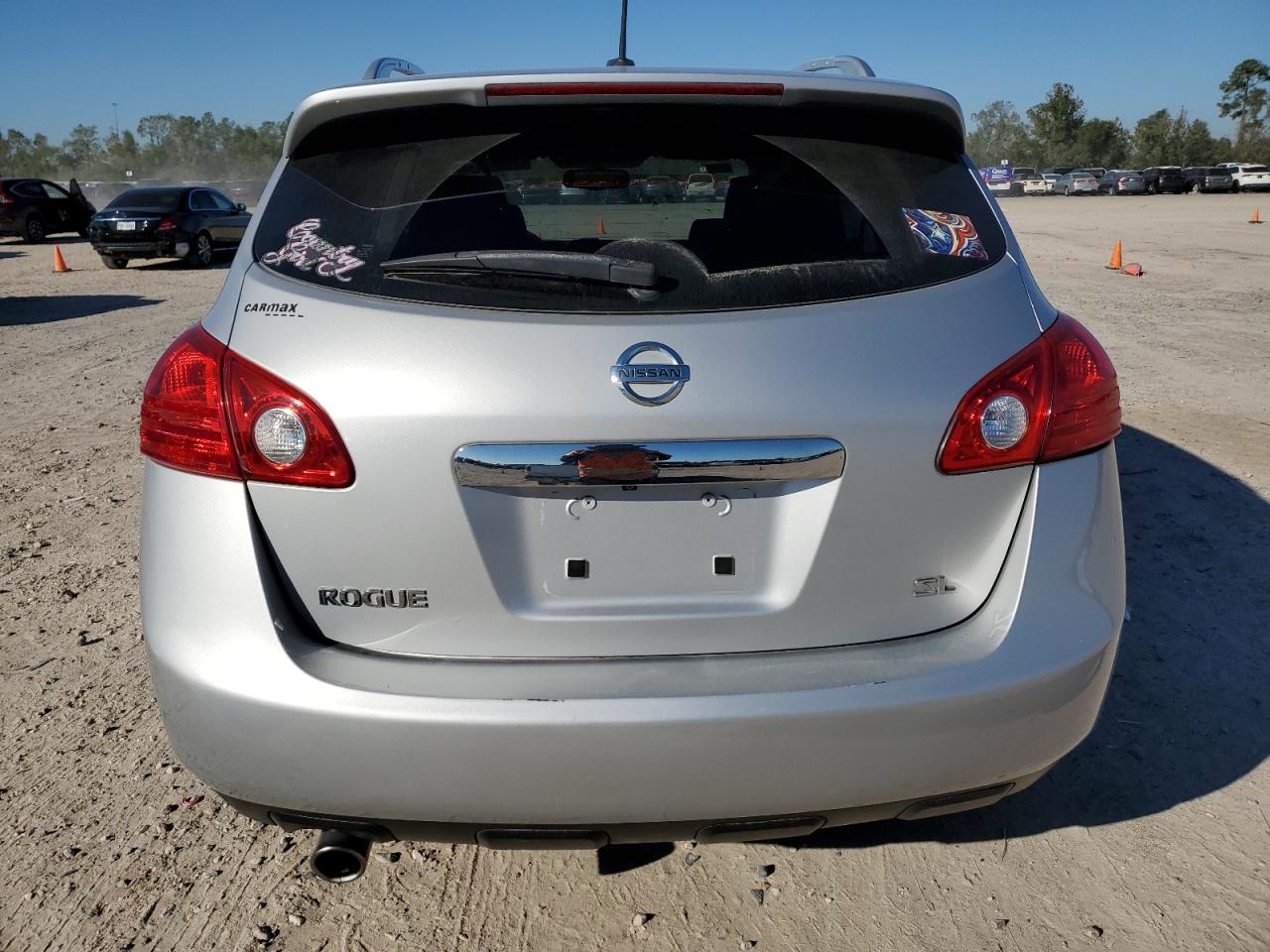 Lot #3033424104 2011 NISSAN ROGUE S