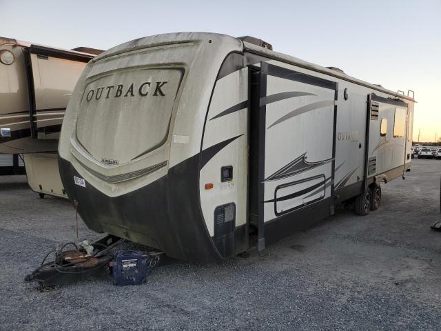 KUTB OUTBACK 2018 white   4YDT33028JB451669 photo #3