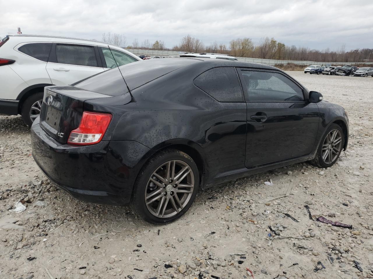 Lot #2960243440 2011 TOYOTA SCION TC