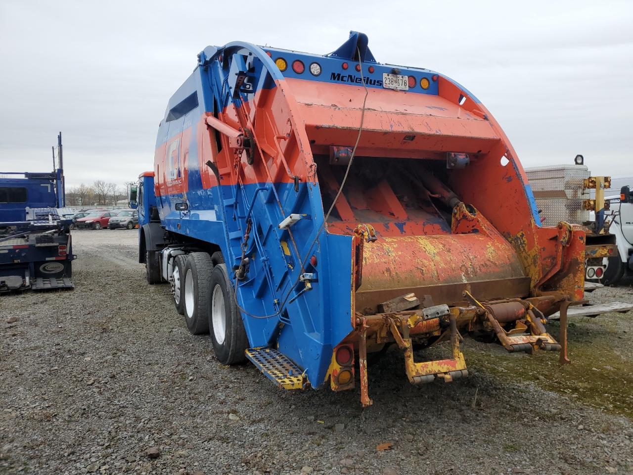 Lot #2991391909 2014 MACK 600 LEU600