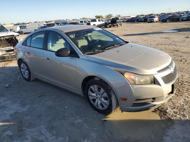 VIN 1G1PA5SH4D7319452 2013 CHEVROLET CRUZE no.4