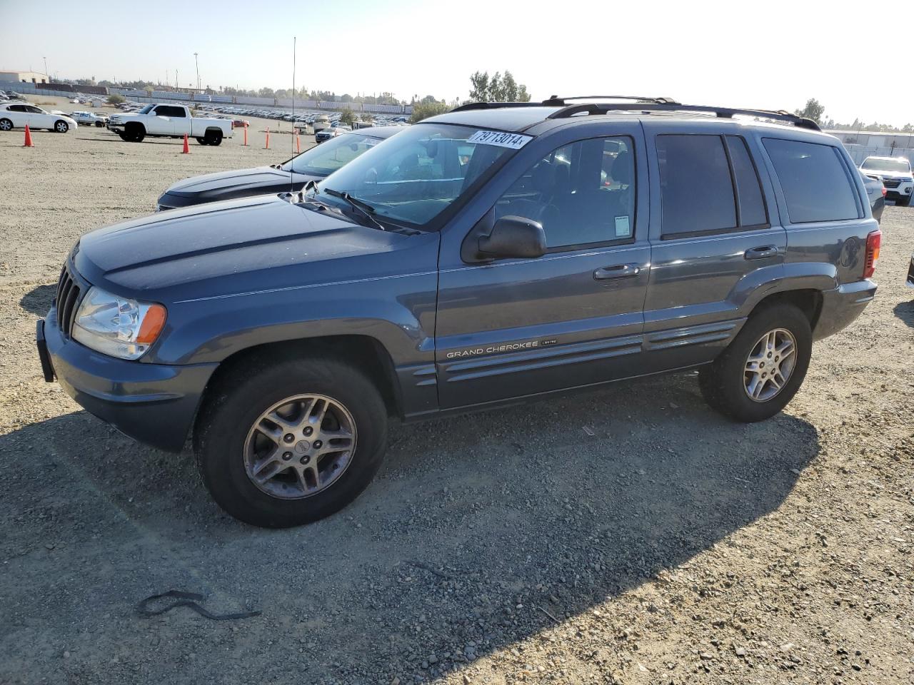  Salvage Jeep Grand Cherokee