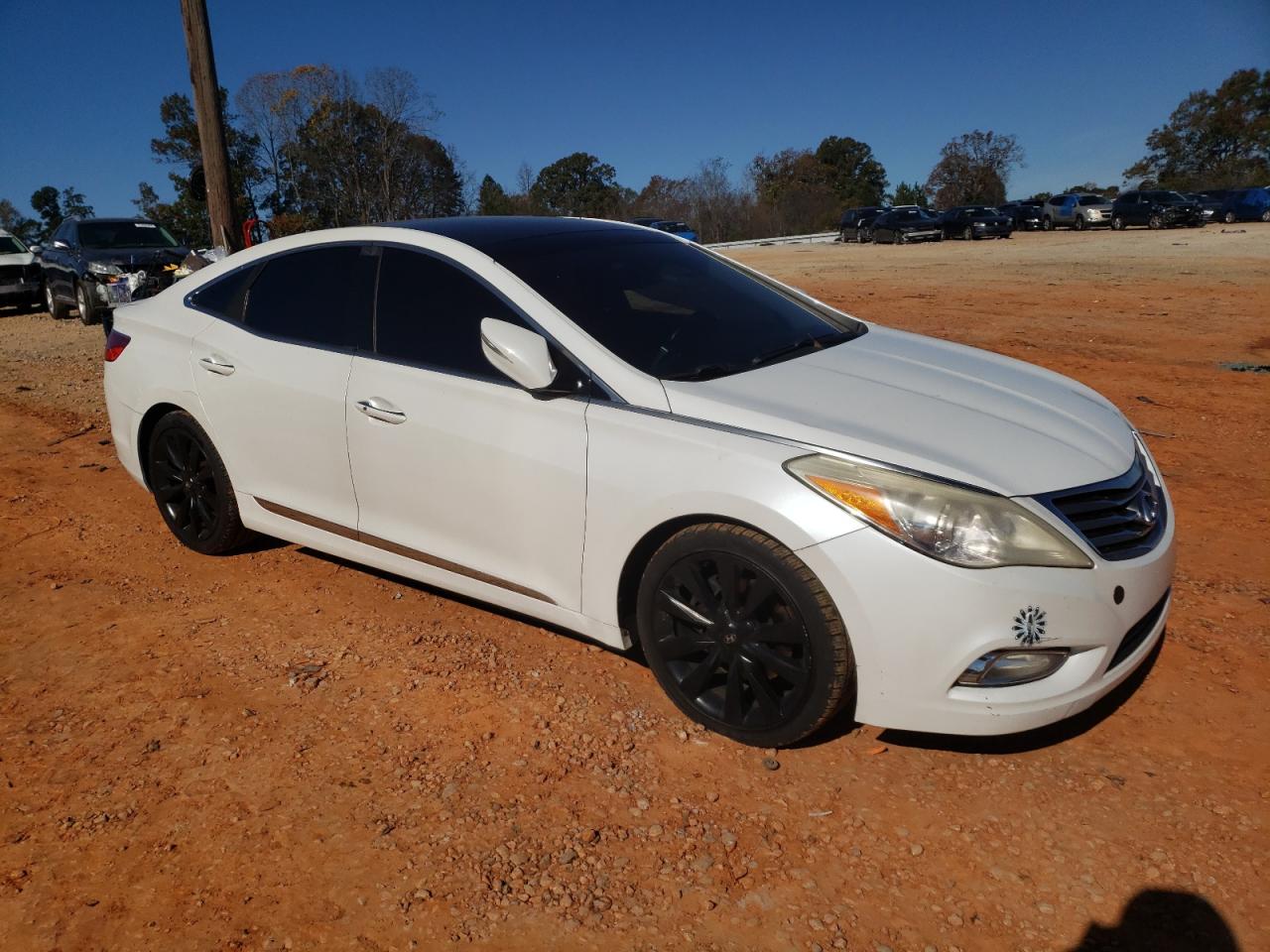 Lot #3003315118 2013 HYUNDAI AZERA GLS