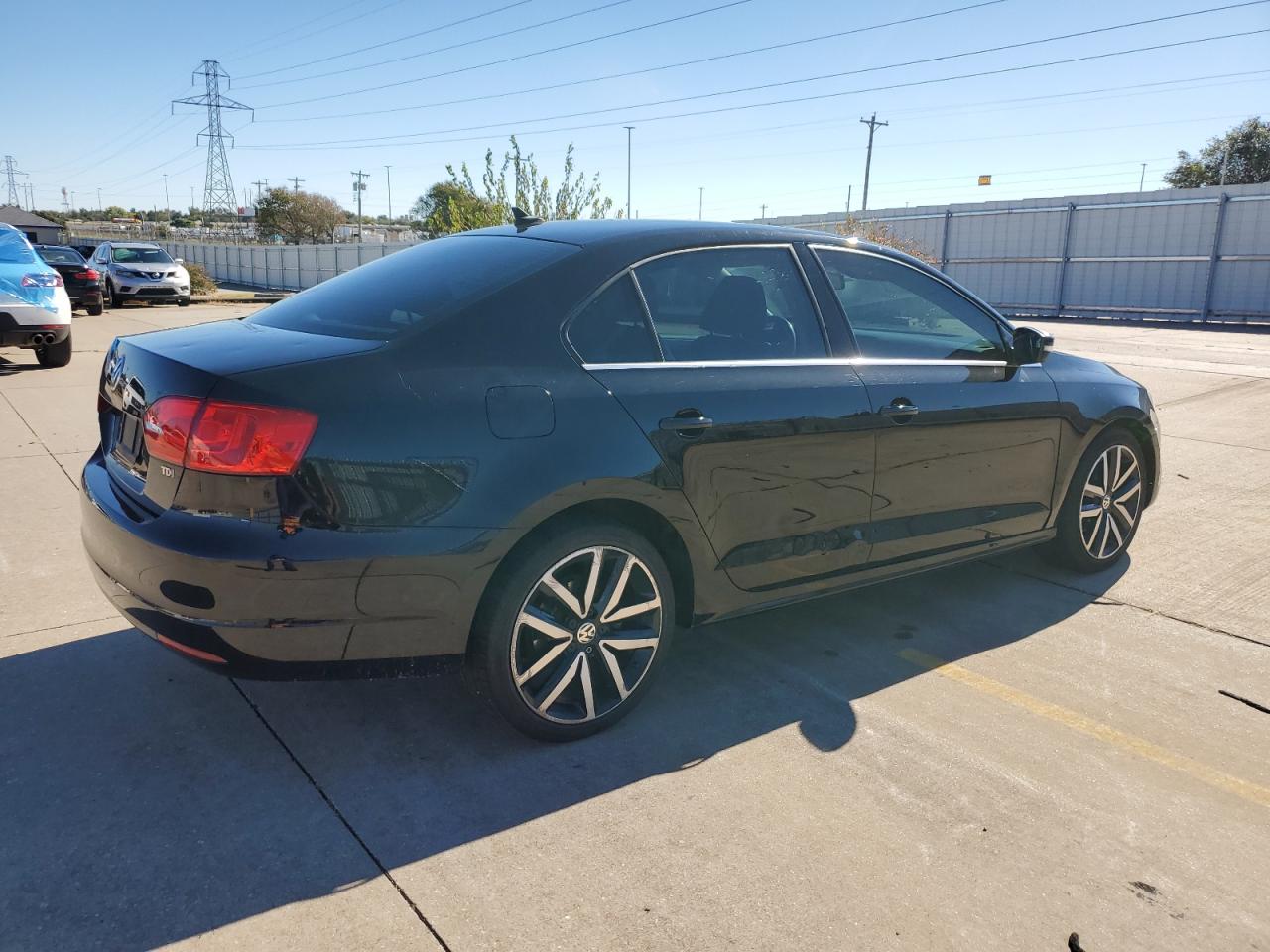 Lot #3005999754 2013 VOLKSWAGEN JETTA TDI