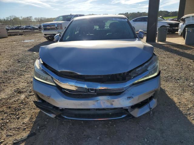 2017 HONDA ACCORD TOU - JHMCR6F71HC029445