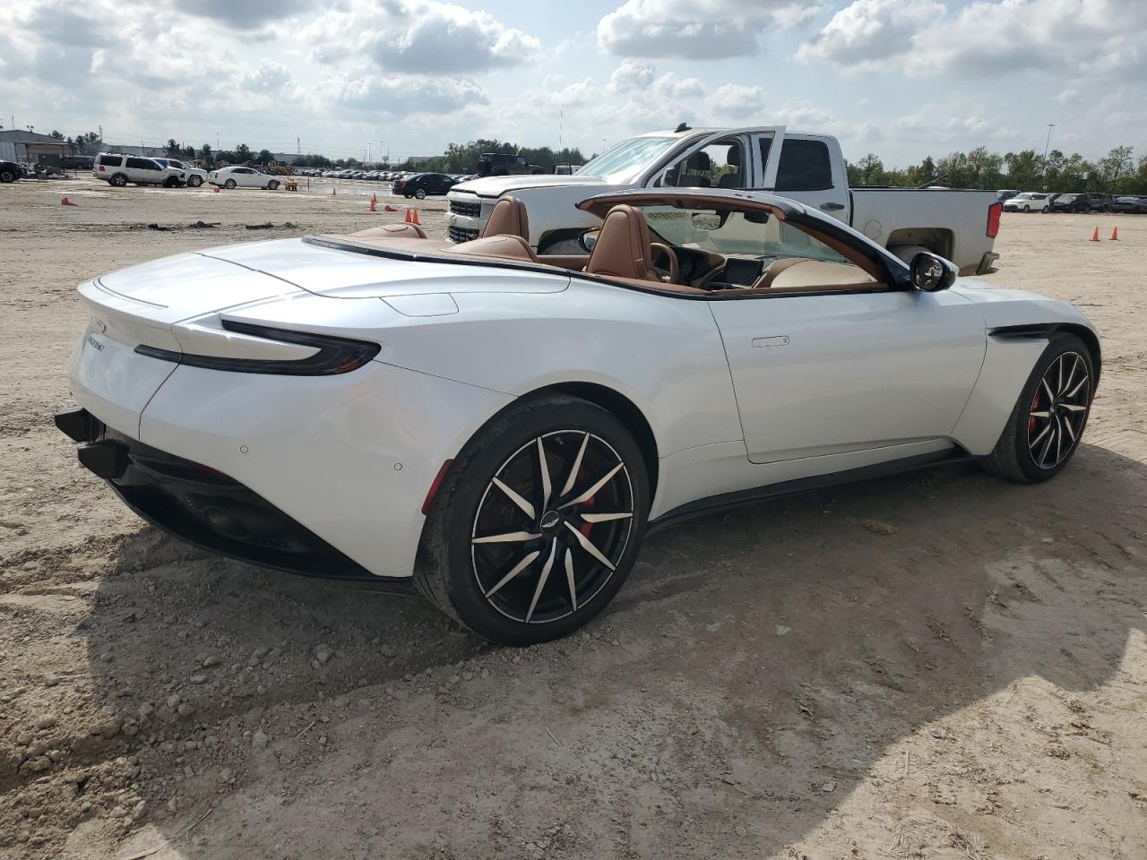 Lot #3036926722 2020 ASTON MARTIN DB11