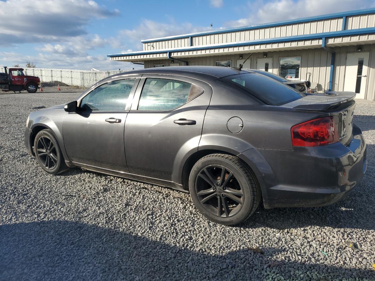 Lot #3028421218 2014 DODGE AVENGER SE