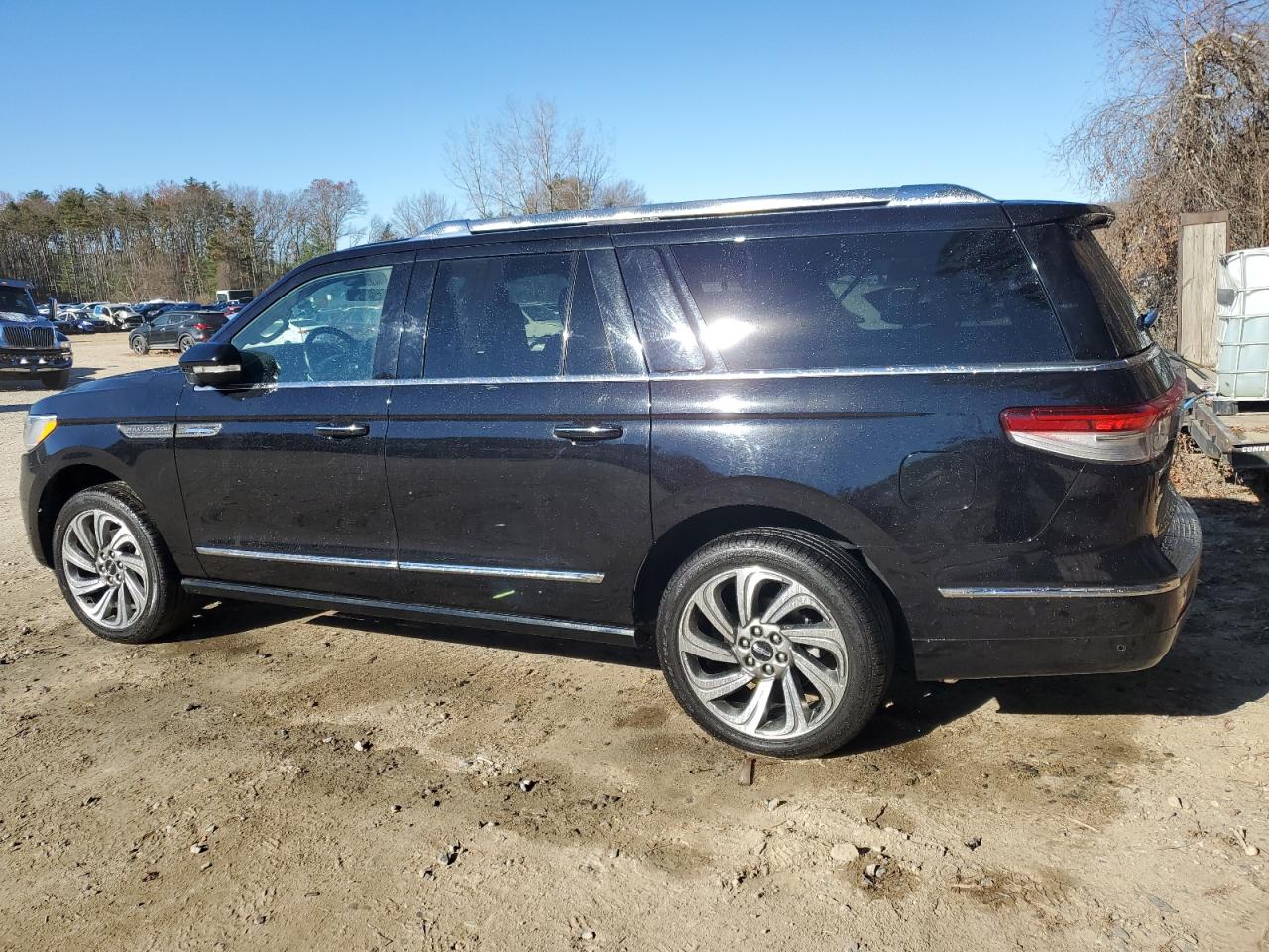 Lot #2978760943 2022 LINCOLN NAVIGATOR