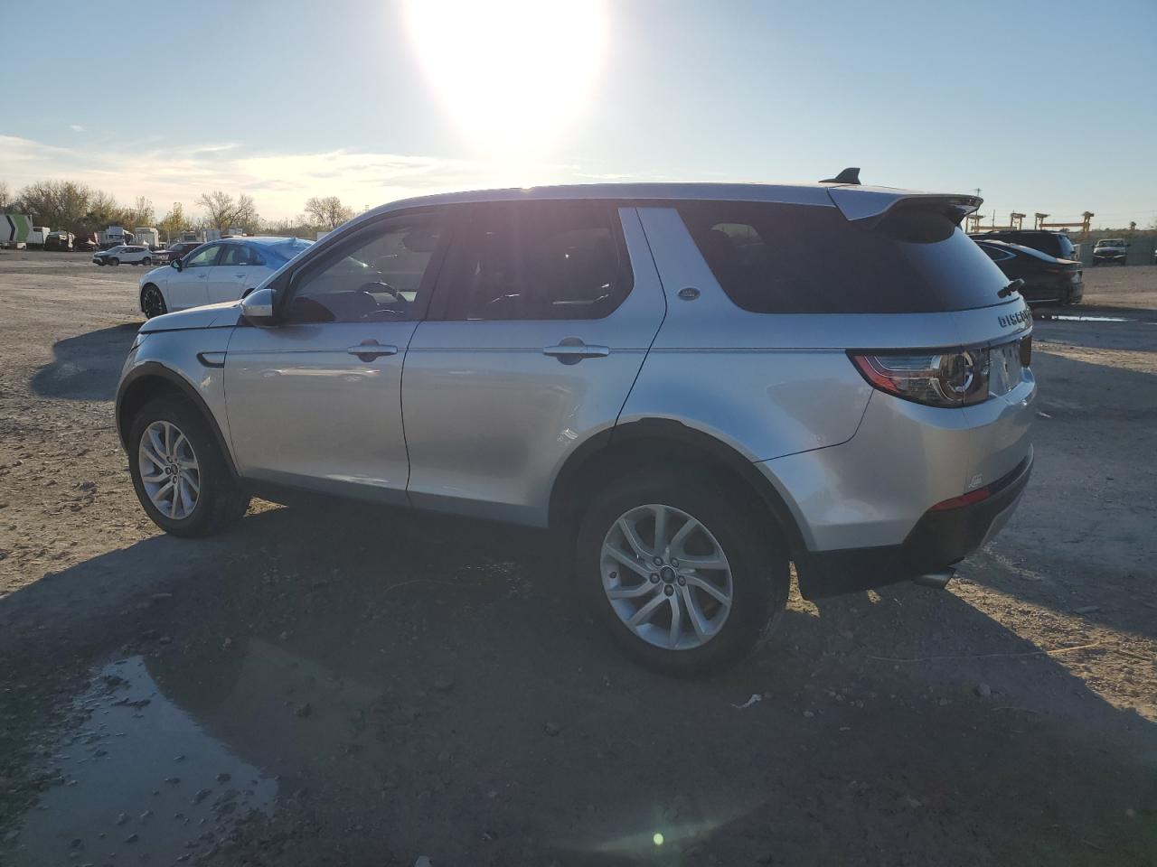 Lot #2994464606 2016 LAND ROVER DISCOVERY