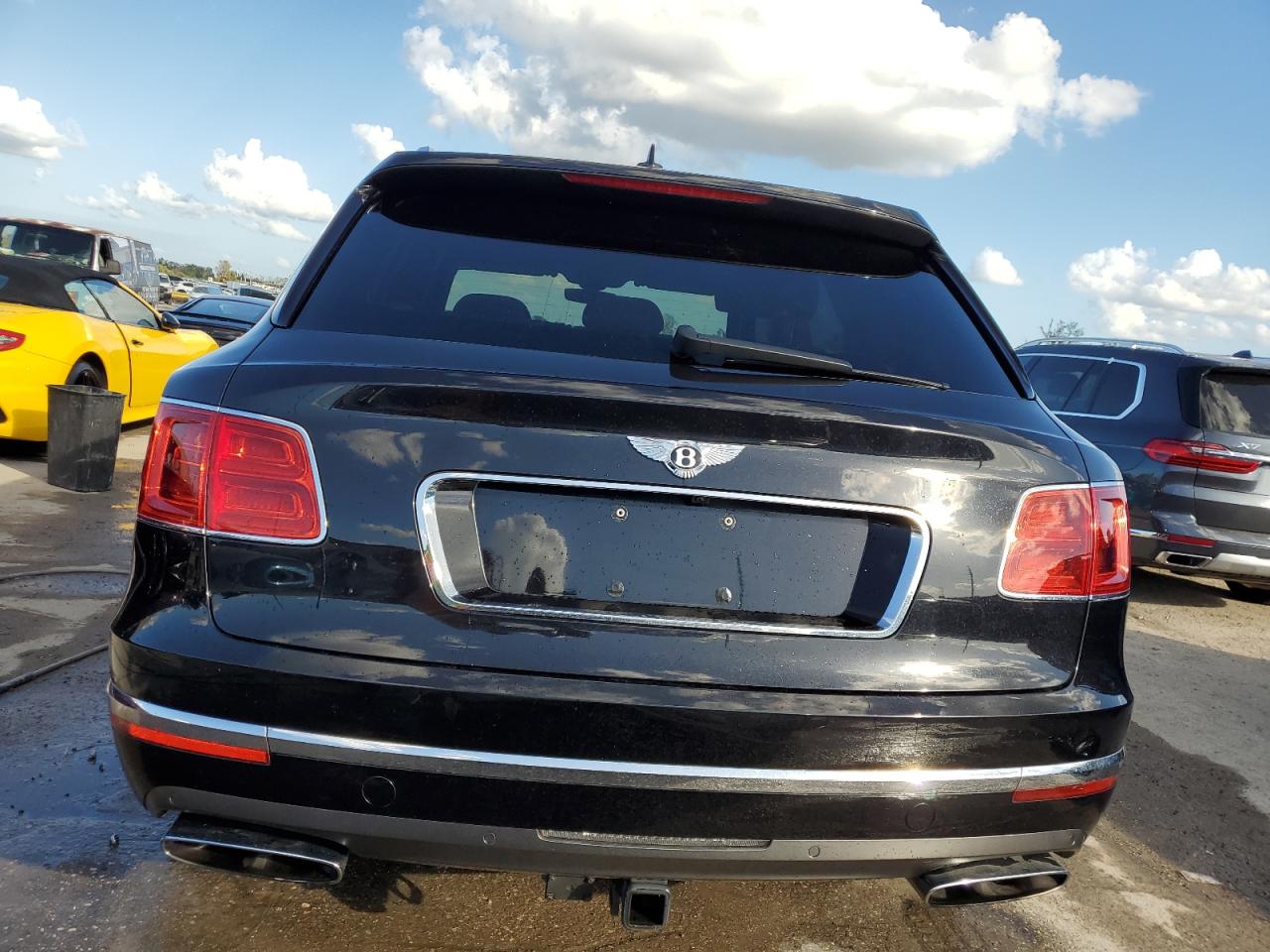 Lot #2986712435 2017 BENTLEY BENTAYGA