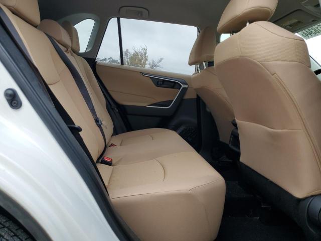 2019 TOYOTA RAV4 LE - JTMK1RFVXKD036027