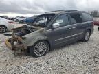 CHRYSLER TOWN & COU photo