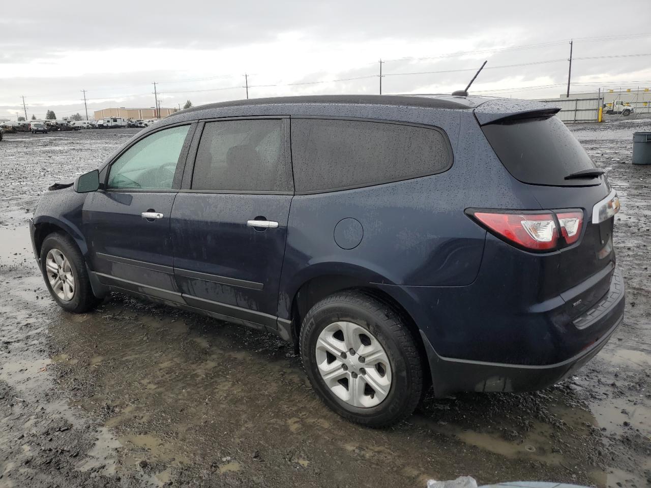 Lot #2994382025 2015 CHEVROLET TRAVERSE L