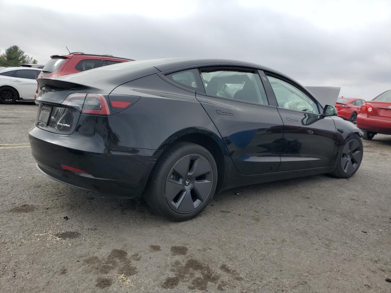 Lot #2978540226 2023 TESLA MODEL 3