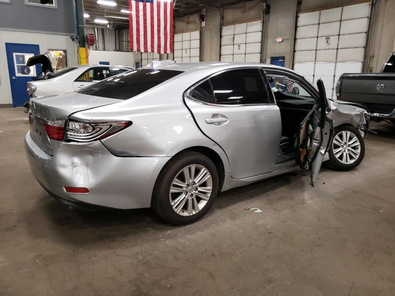 Lot #2988759656 2015 LEXUS ES 350