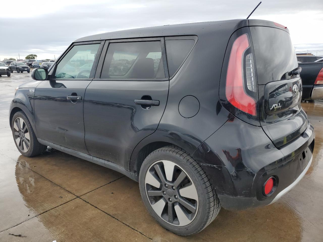 Lot #2988920536 2017 KIA SOUL +