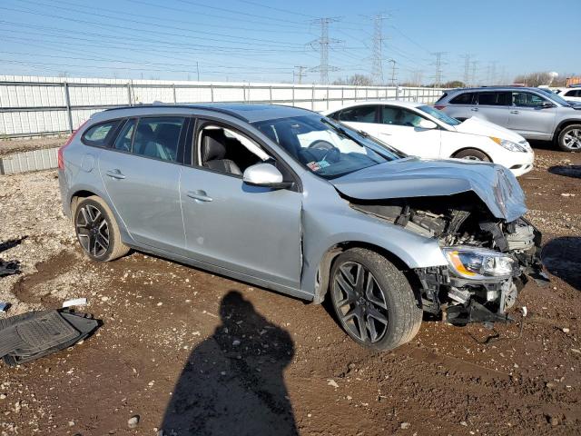 2018 VOLVO V60 T5 DYN YV140MEL5J2379492
