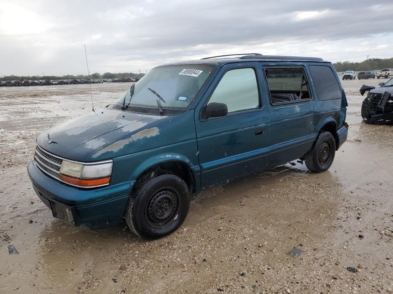  Salvage Plymouth Voyager