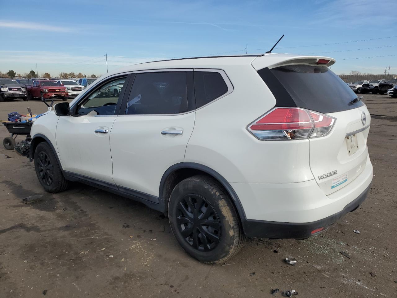 Lot #3023453257 2015 NISSAN ROGUE S