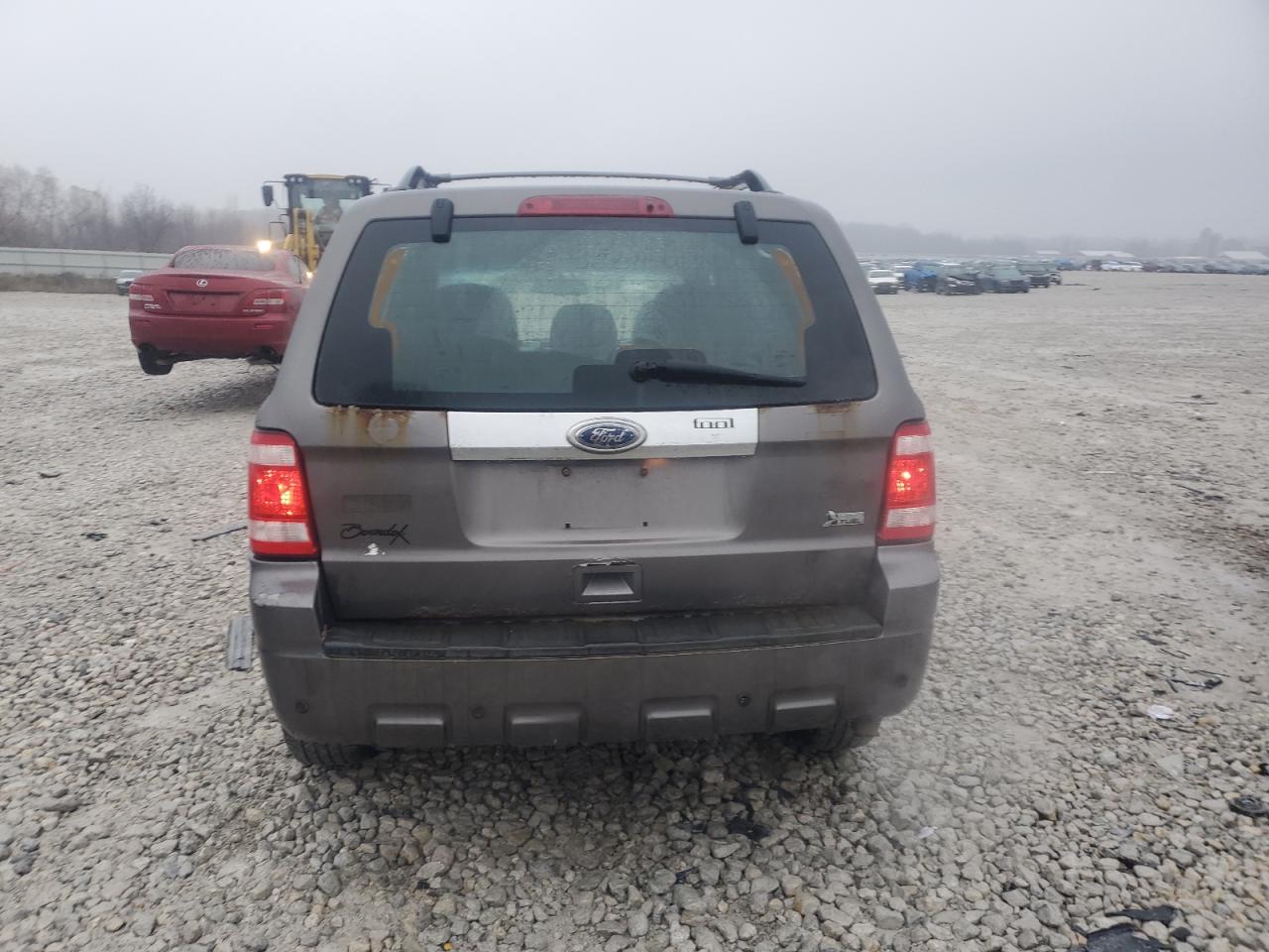 Lot #3005758123 2011 FORD ESCAPE LIM