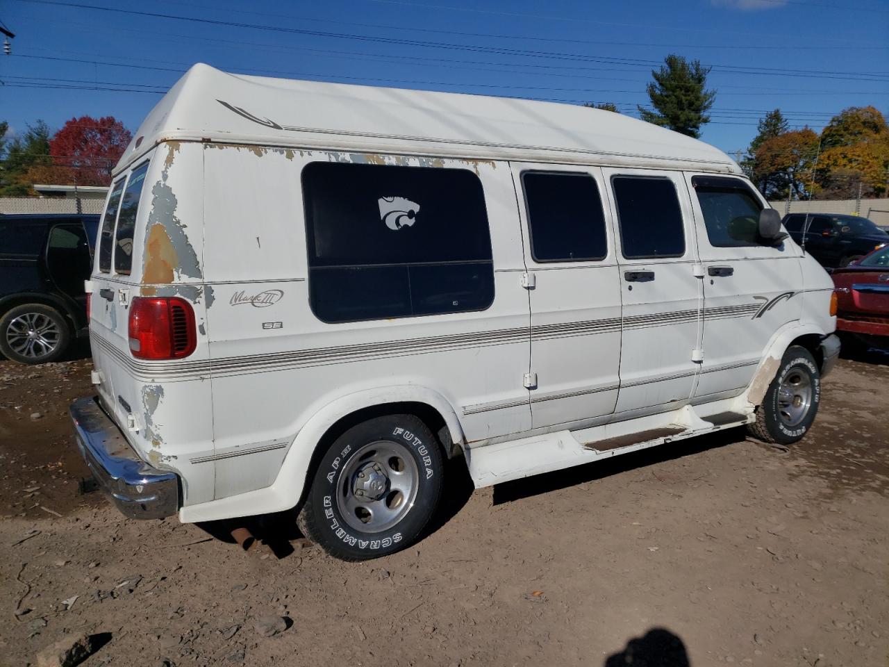 Lot #3048599960 1999 DODGE RAM VAN B1