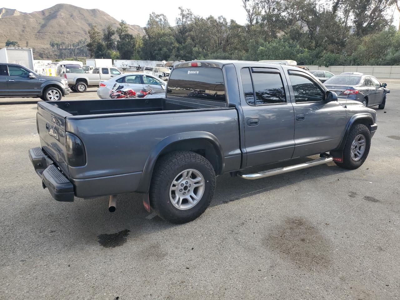 Lot #2974138380 2004 DODGE DAKOTA QUA